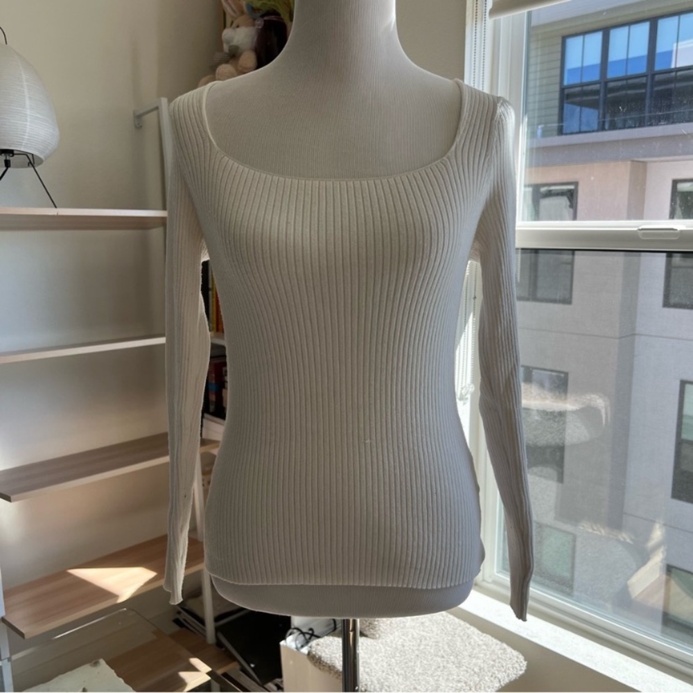 H&M Cream Knit Sweater XS